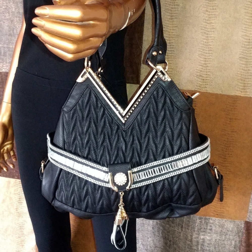 Black Rhinestone Quilted Handbag - Picture 2 of 4